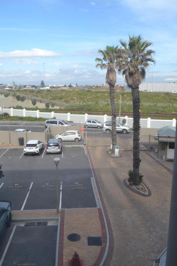 Lagoon Beach Neptune Isle Cape Town Eksteriør bilde